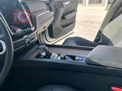 فولفو XC60